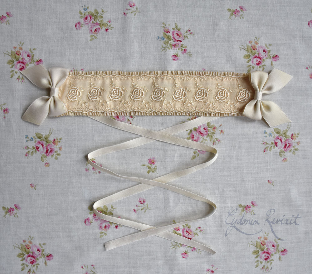 Nostalgic Rose Lace Headdress