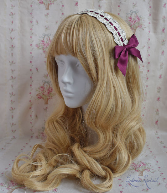 Scalloped Rose Ladder Lace Headdress