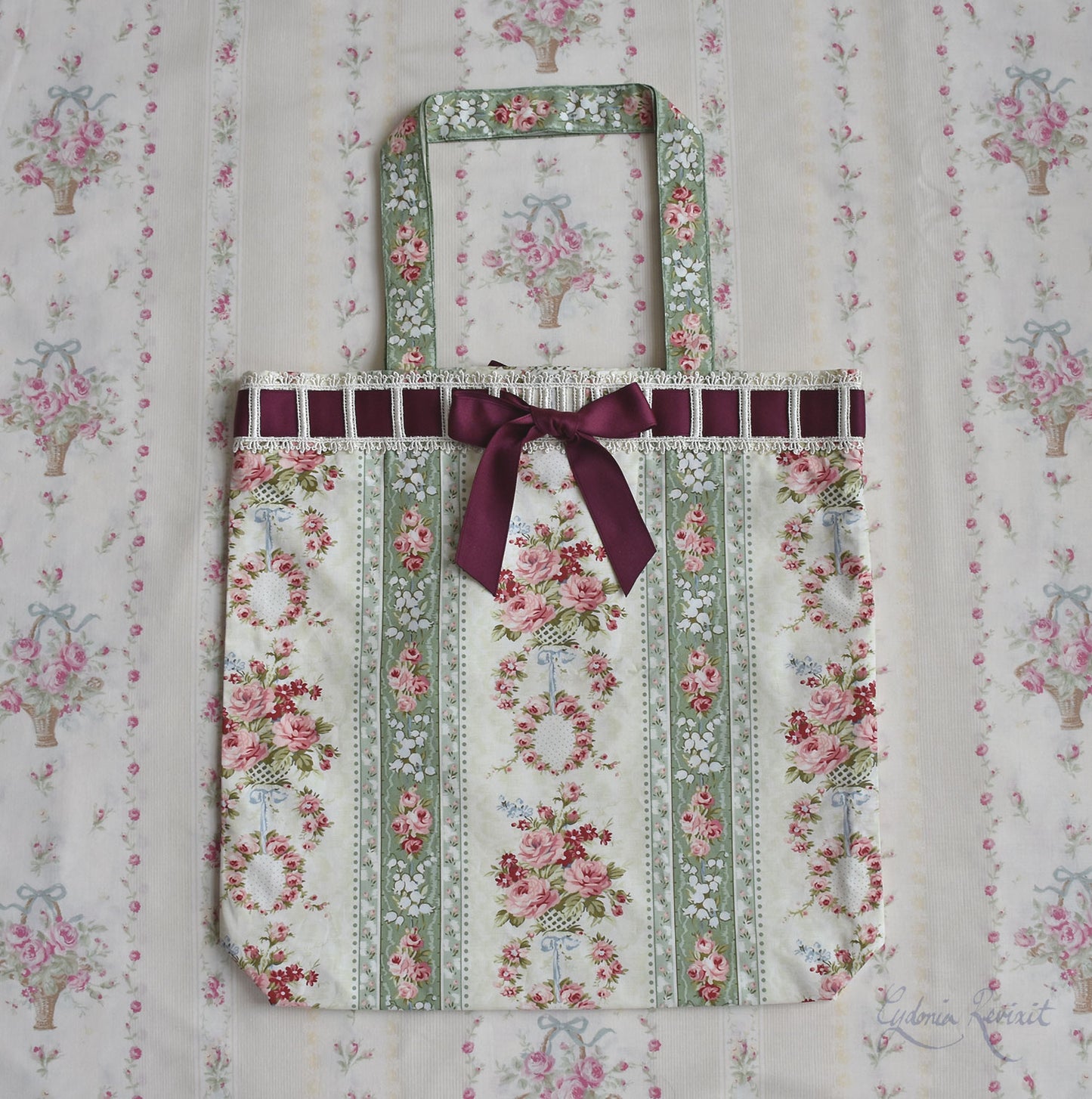 [Nostalgia Series] Laced-up Floral Print Tote Bag: Muguet & Rose