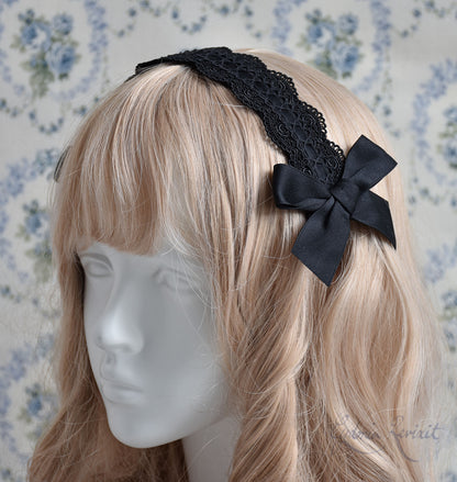 Scalloped Rose Ladder Lace Headdress