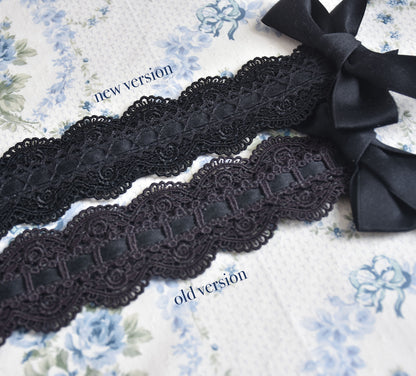 Scalloped Rose Ladder Lace Headdress