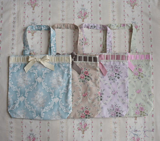 [Nostalgia Series] Laced-up Floral Print Tote Bag: Rose Vine