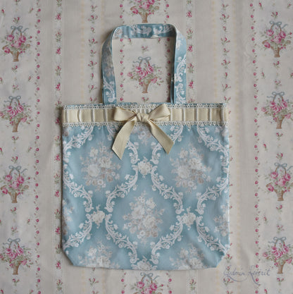 [Nostalgia Series] Laced-up Floral Print Tote Bag: Rose Vine